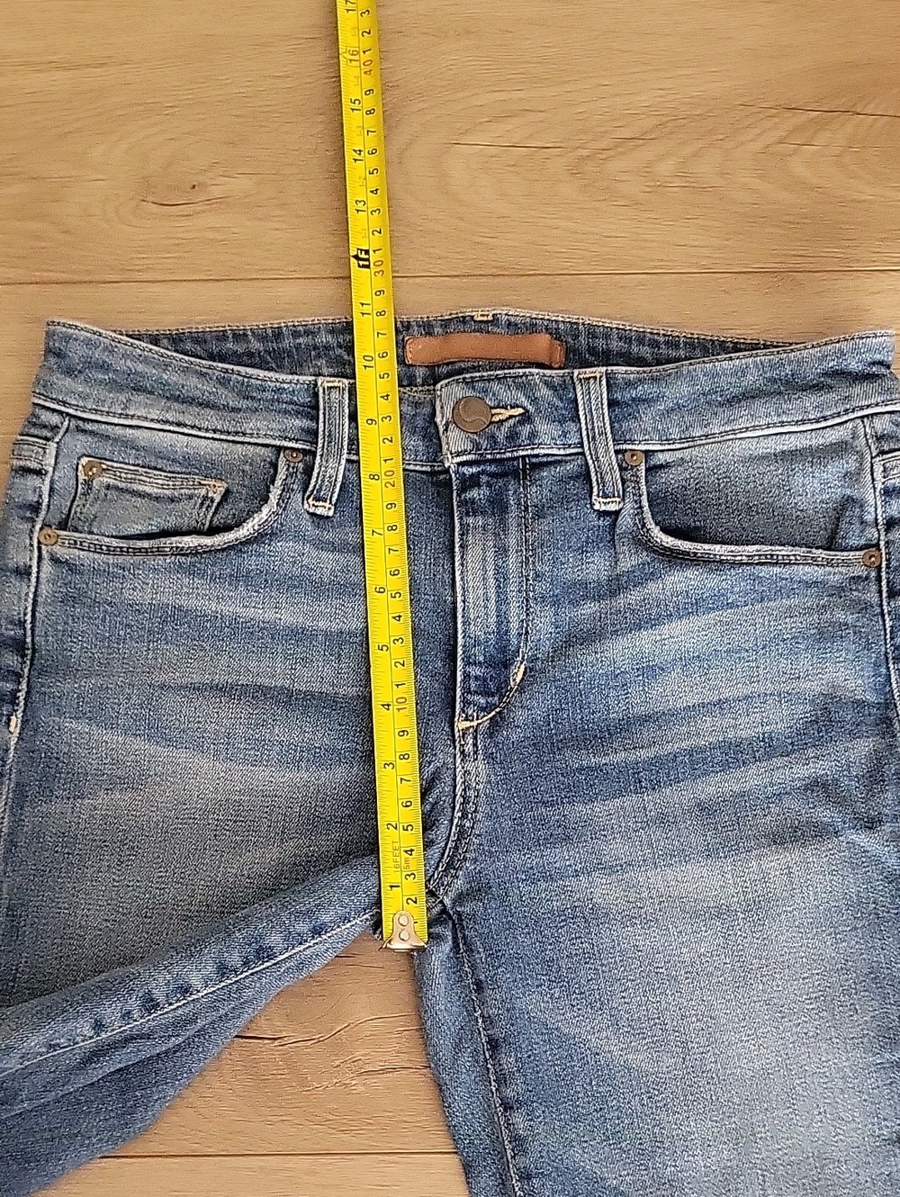 Jeans - Picture 9 of 12